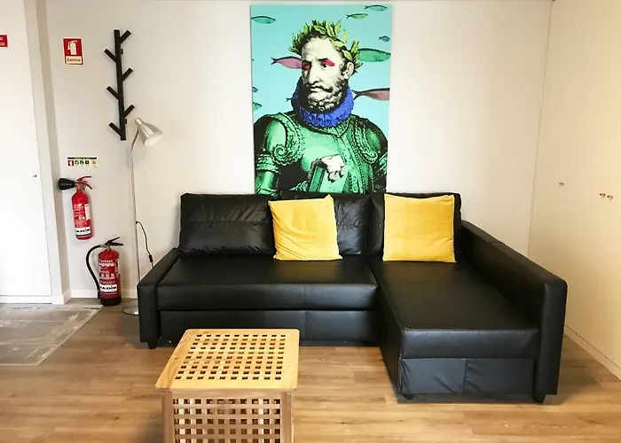 Camoes Lookout * بورتو